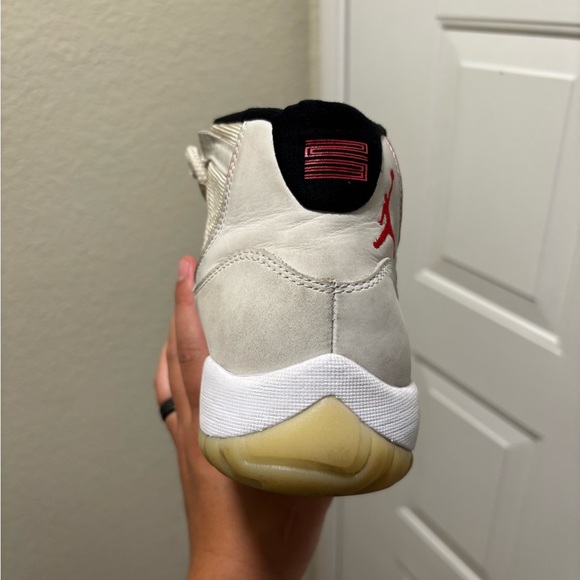 Jordan retro 11 platinum - Picture 3 of 10